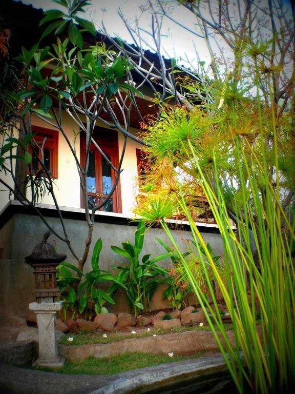 מלון באלי Bo'S Bungalows And Restaurant מראה חיצוני תמונה